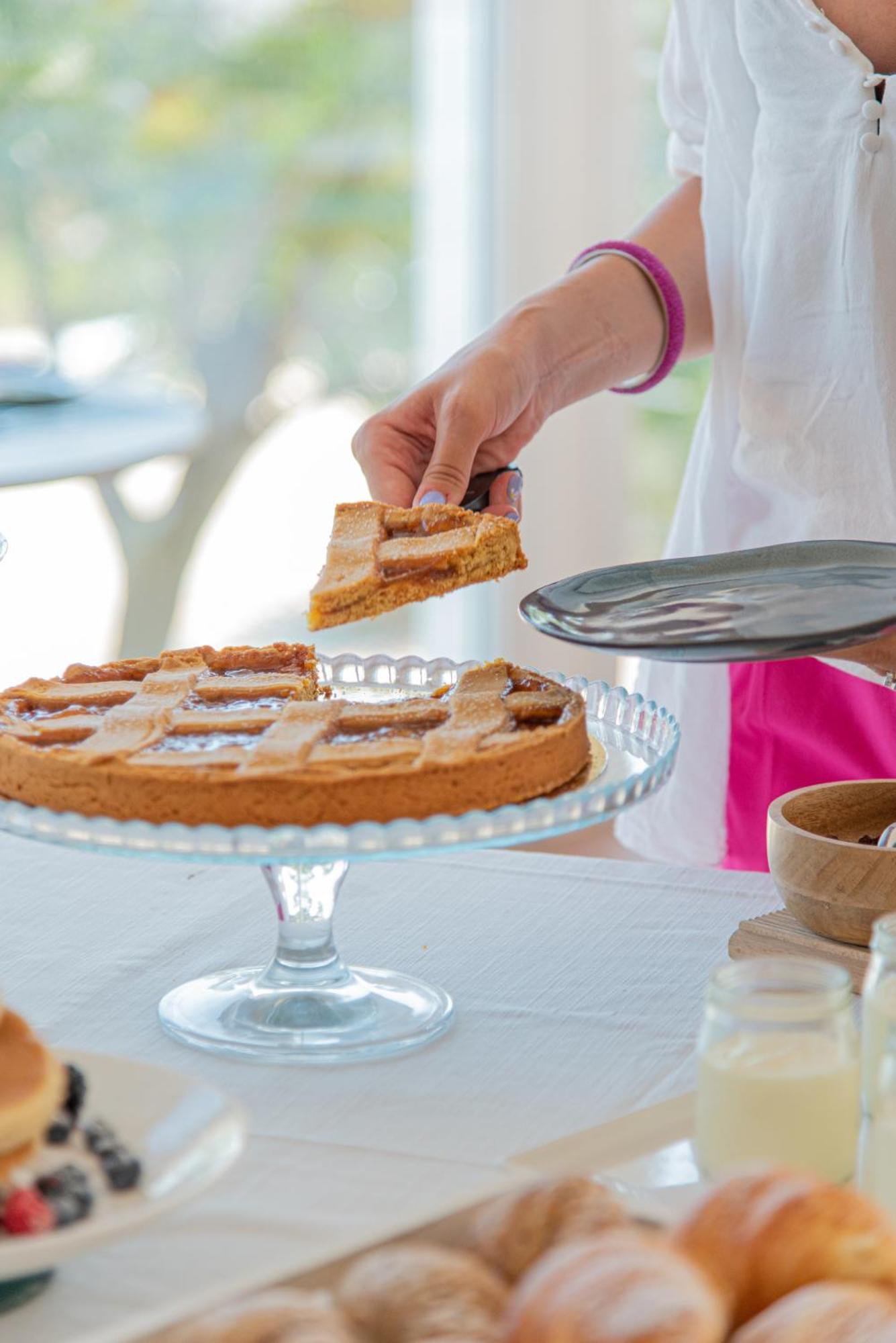 Ambasciatori Hotel - Beach Front -Breakfast Xxl & Brunch Until 12 30Pm Misano Adriatico Bagian luar foto